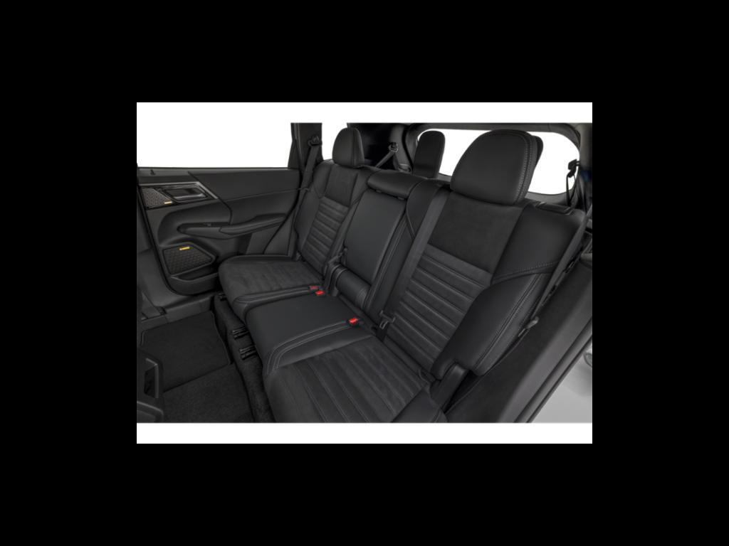 2026 Mitsubishi Outlander SE - Photo 12
